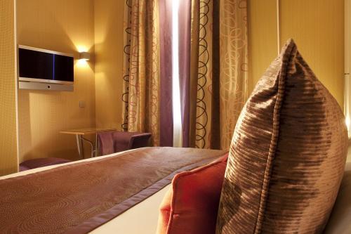 Hôtel Le Petit Paris