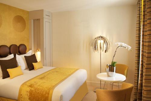 Hôtel Le Petit Paris