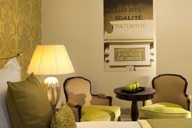 Hôtel Le Petit Paris