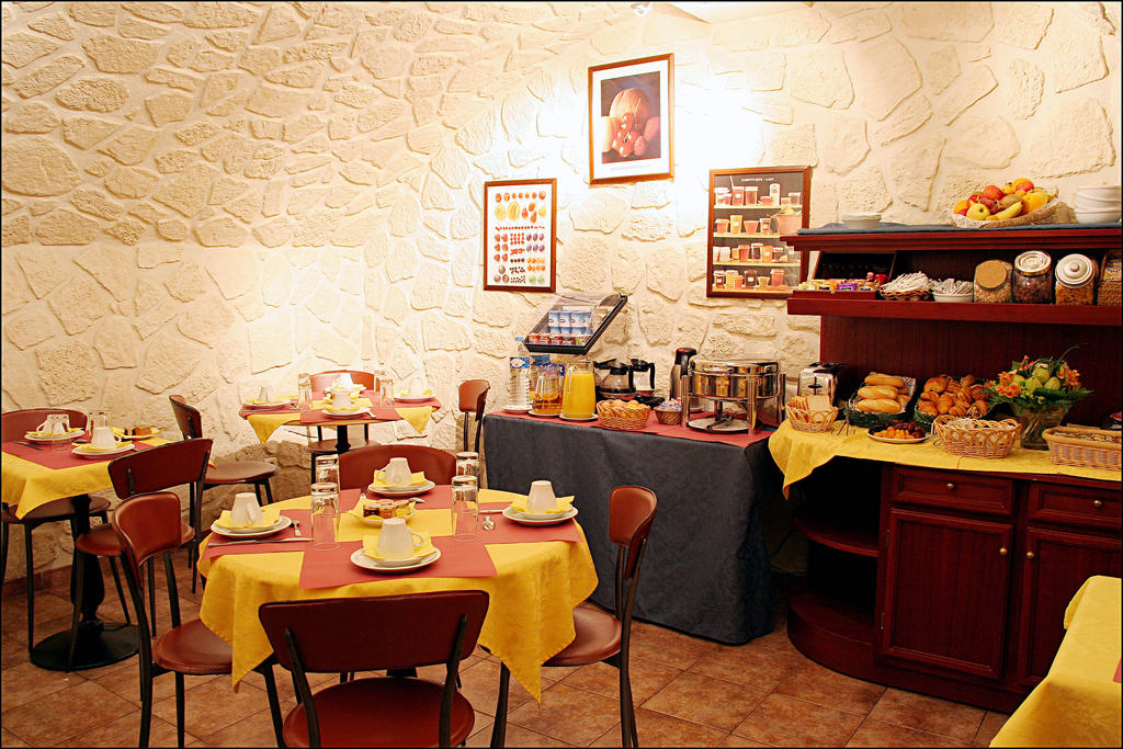 Pavillon Louvre Rivoli