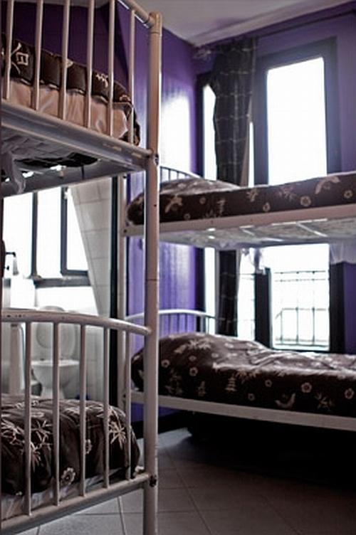 Peace & Love - Hostel