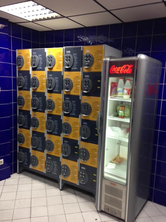 Peace & Love - Hostel