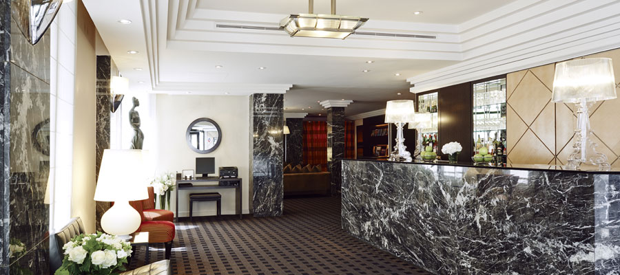 Plaza Tour Eiffel Hotel