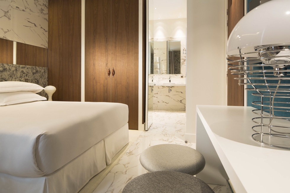 Hôtel Dupond - Smith