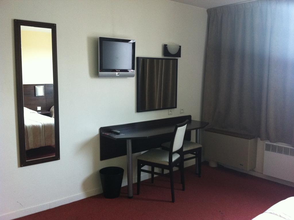 Hôtel Orly Superior