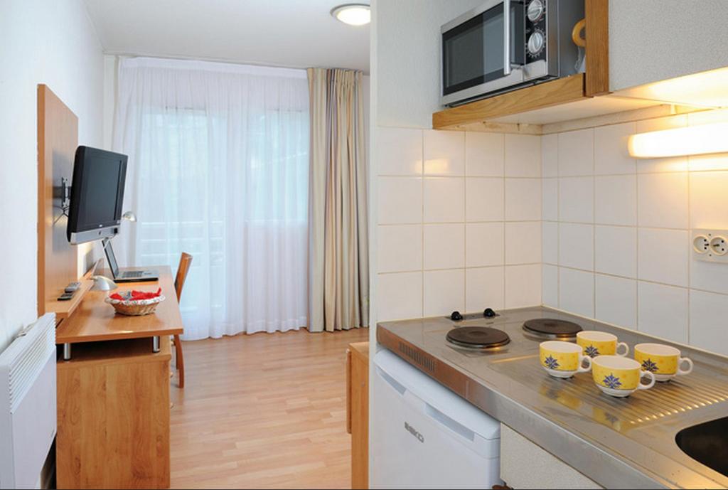 Séjours & Affaires Grande Arche - Courbevoie