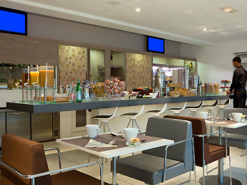 Mercure Paris La Défense Grand Arche