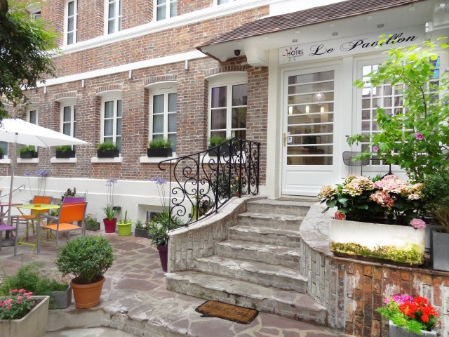 Hôtel Le Pavillon