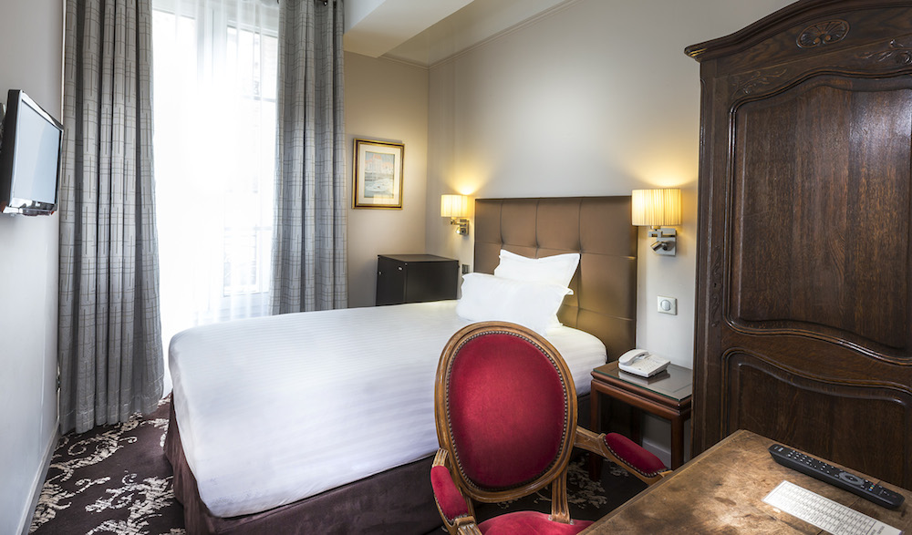 Hotel Crystal