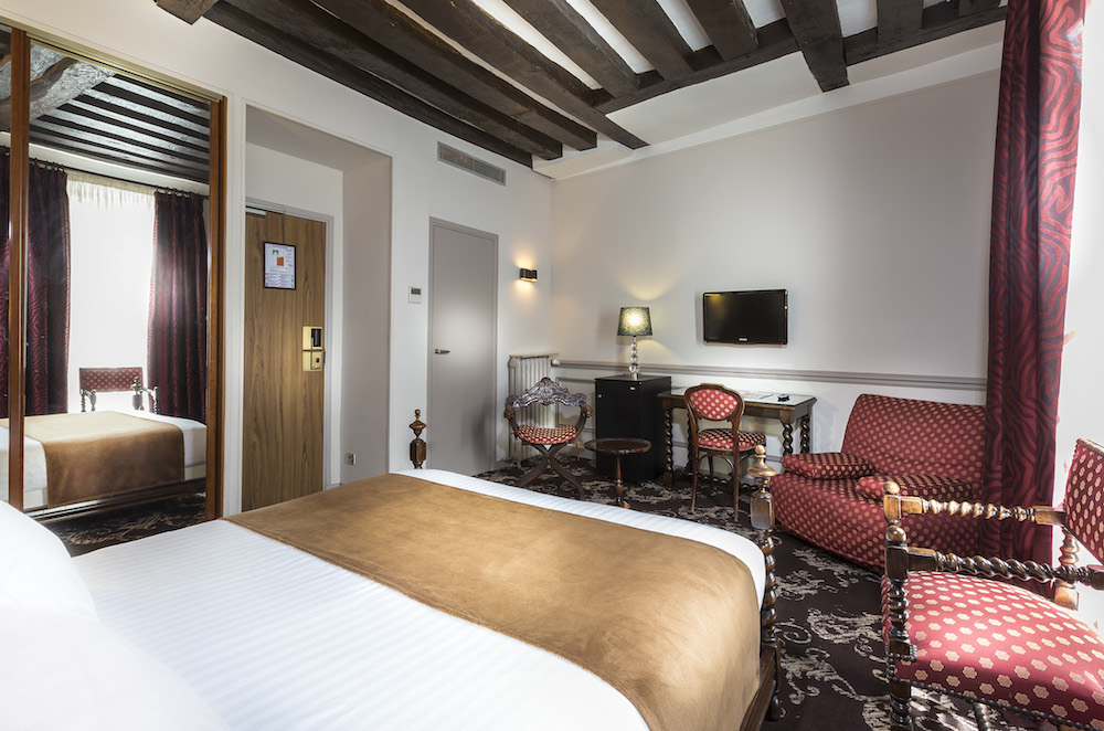 Hotel Crystal