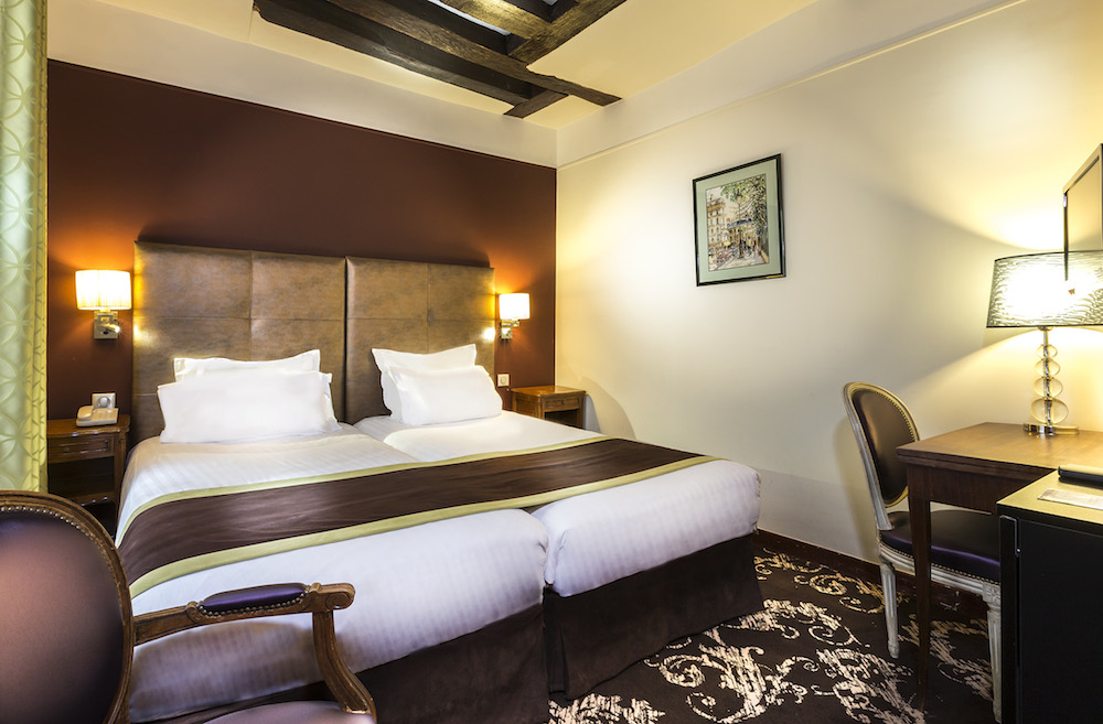Hotel Crystal