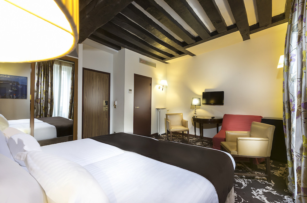 Hotel Crystal