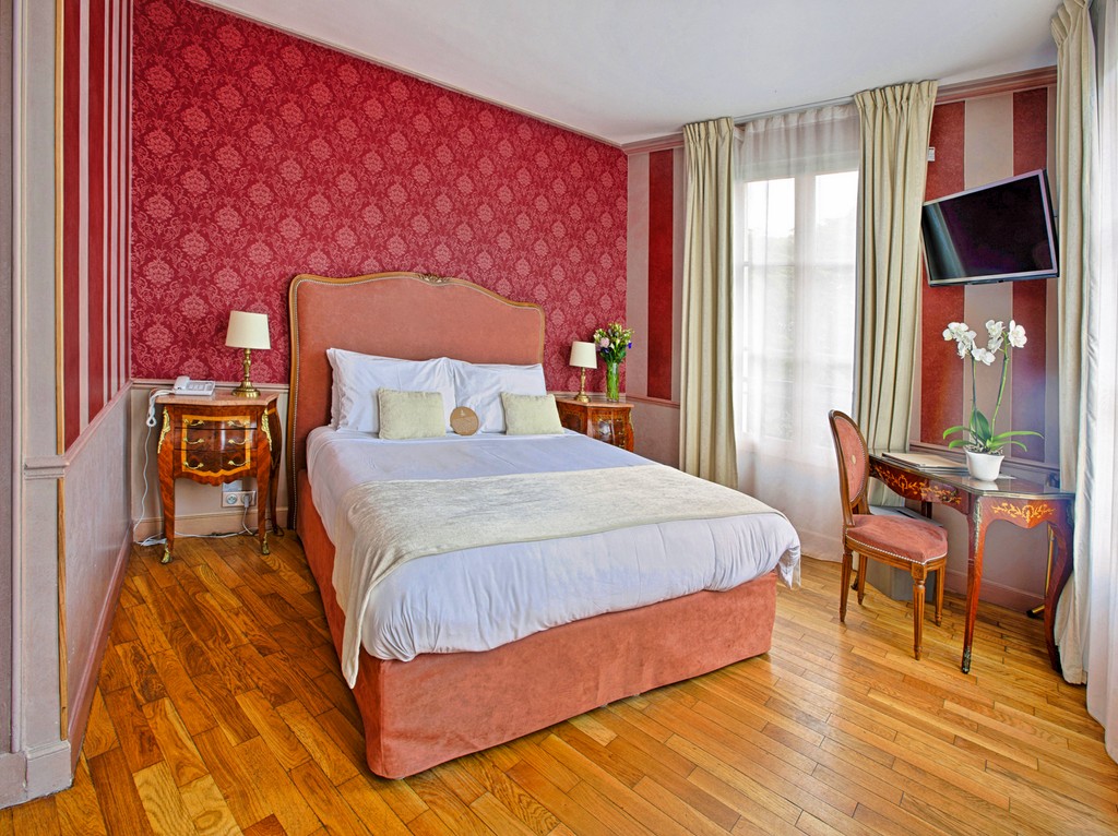 Hotel Eiffel Trocadero