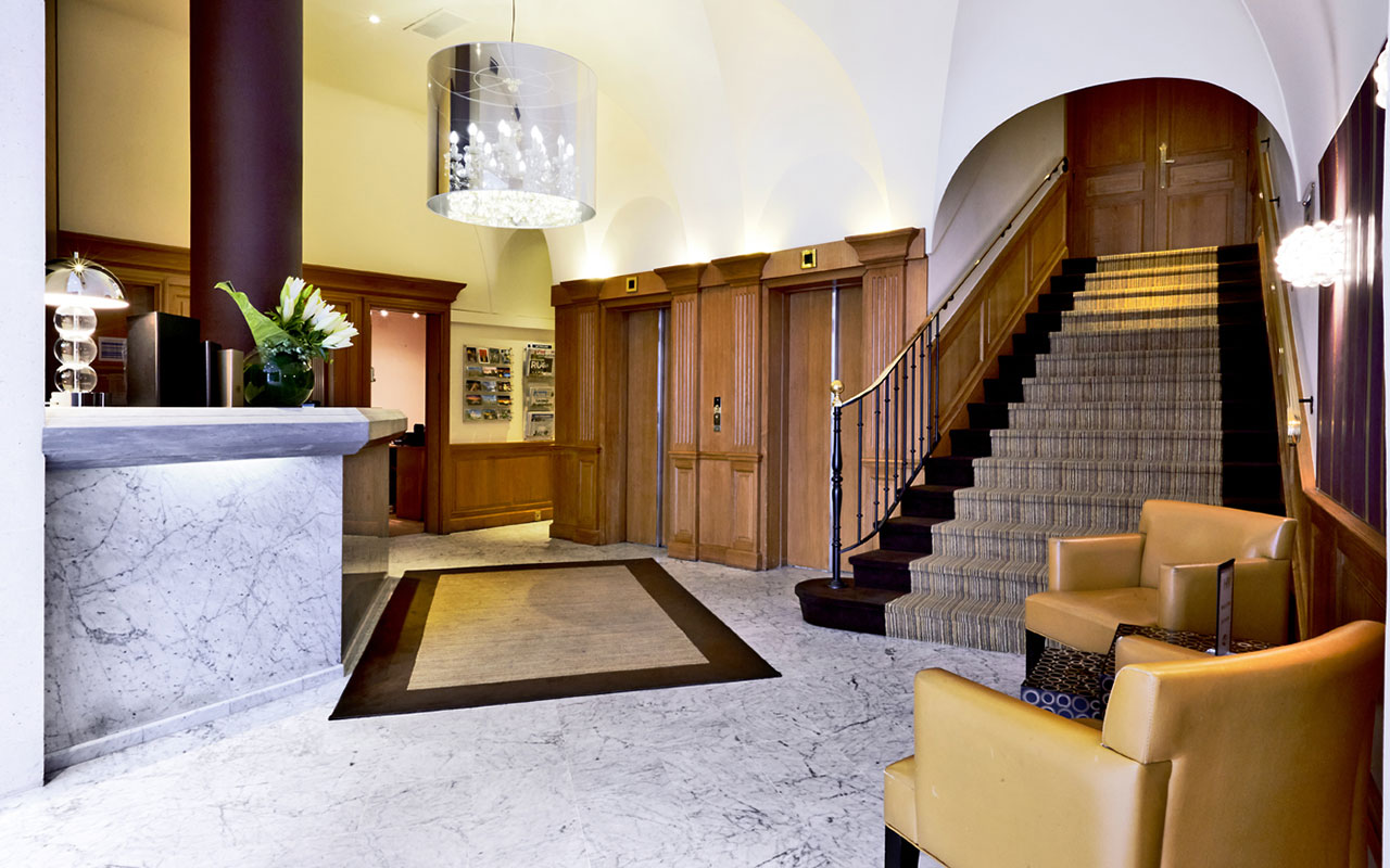 Hotel Paris Neuilly