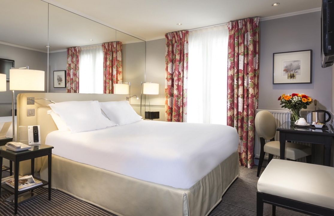 Relais Bosquet Tour Eiffel