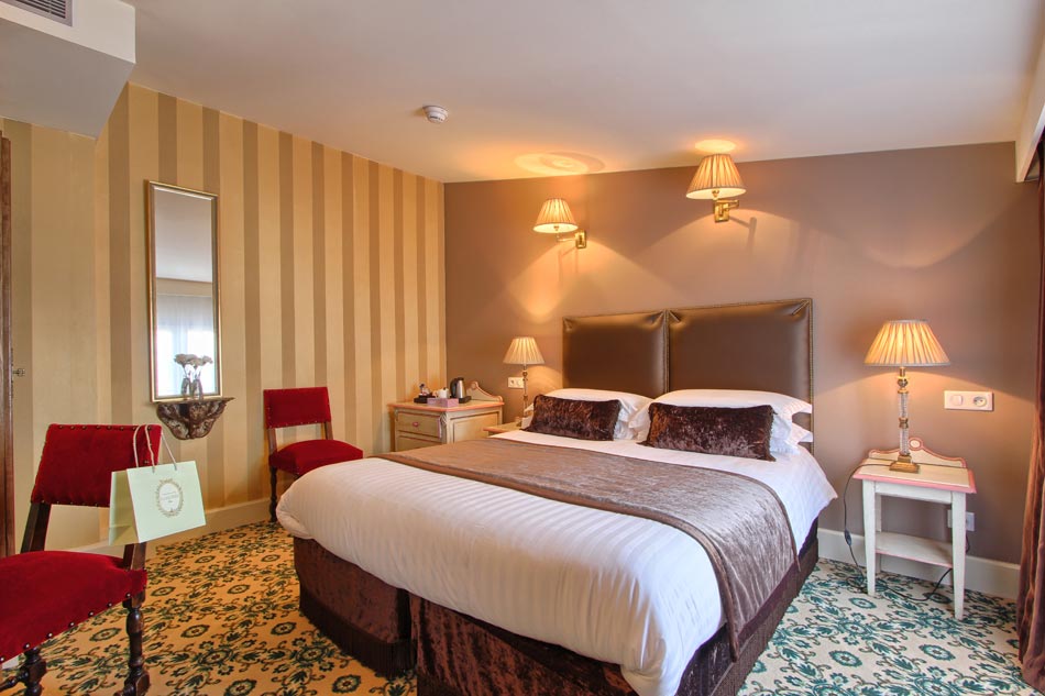 Hotel des 2 Continents