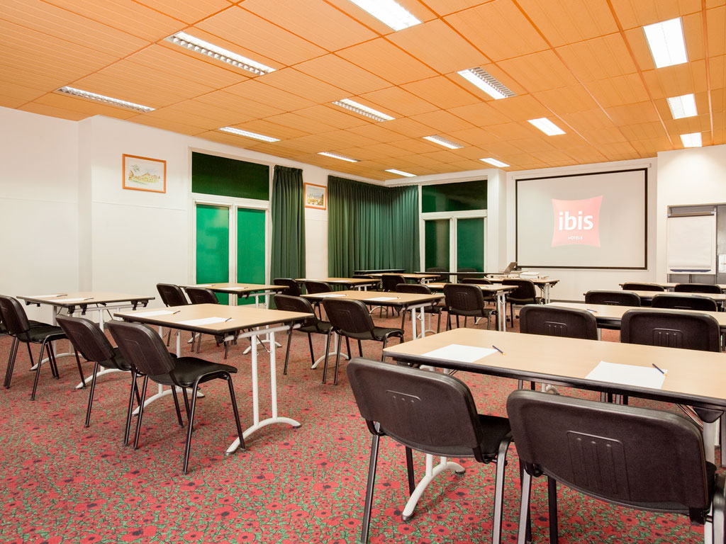 Ibis Paris Porte de Montreuil