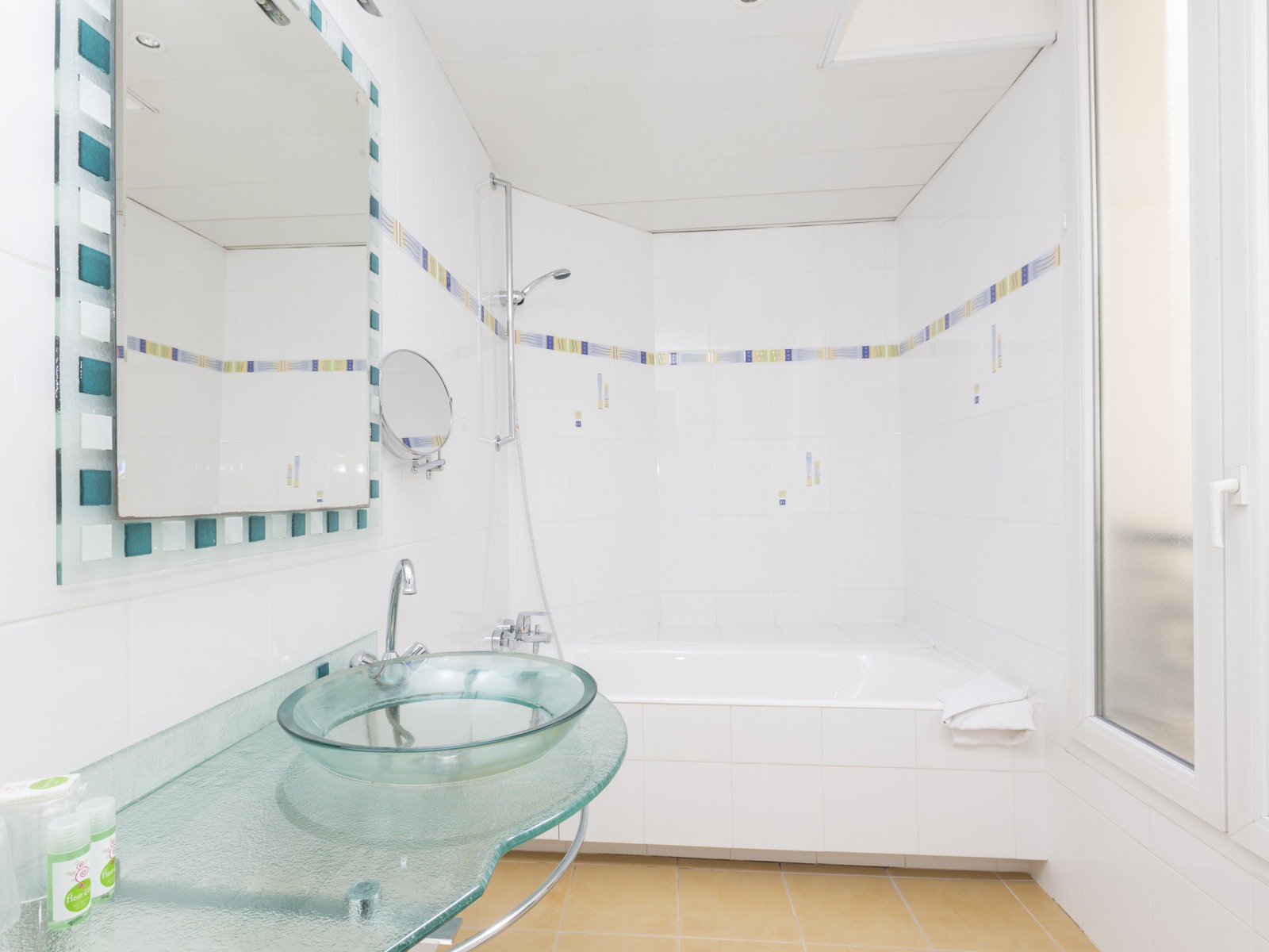 Hôtel Niel Elysées