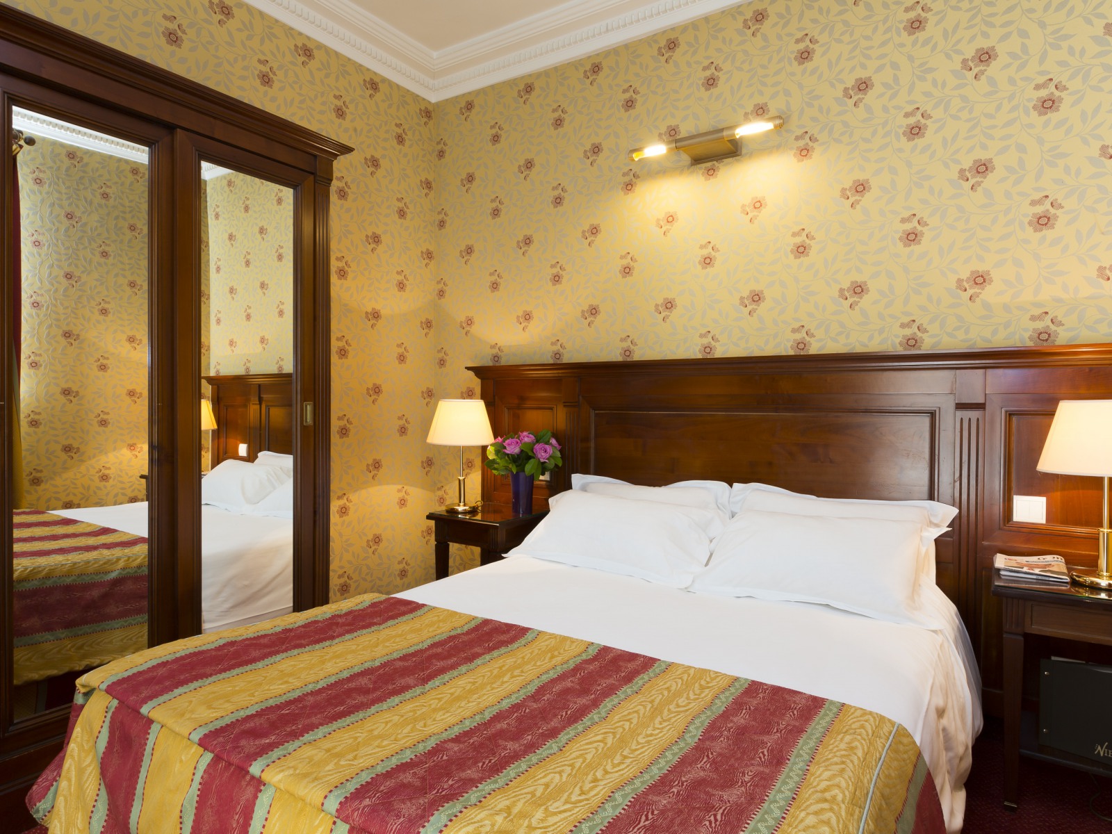 Hôtel Niel Elysées