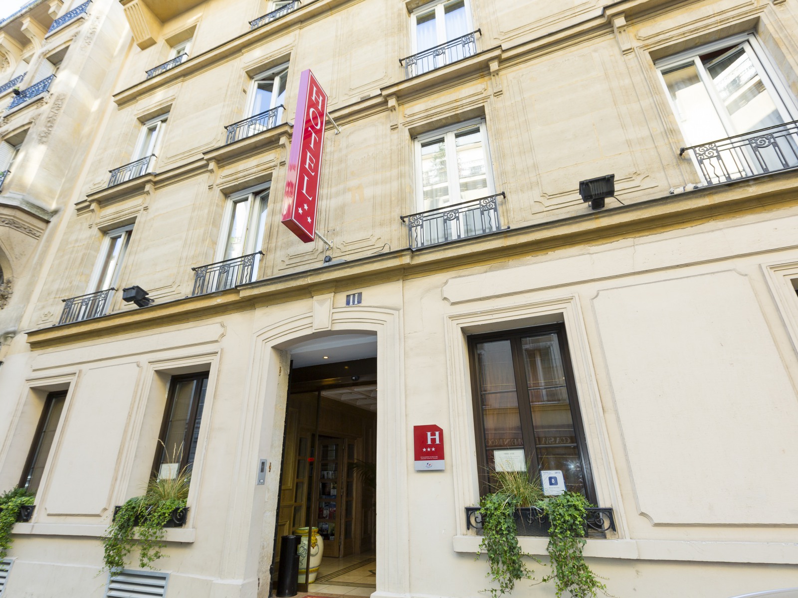 Hôtel Niel Elysées