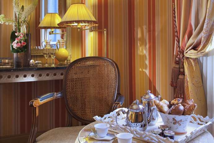 Hotel Chambiges Elysees