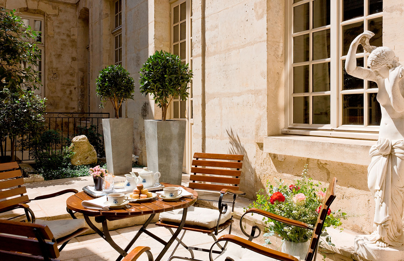 3566 So Galerie Cafe 2014 Photo Anim 06 Fr