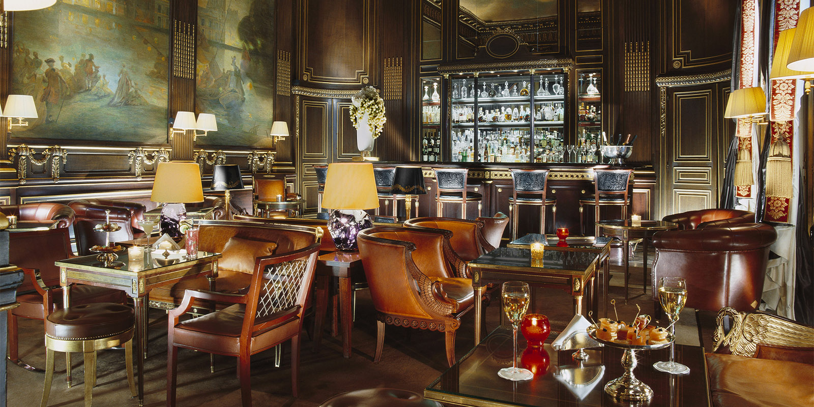 Bar 228