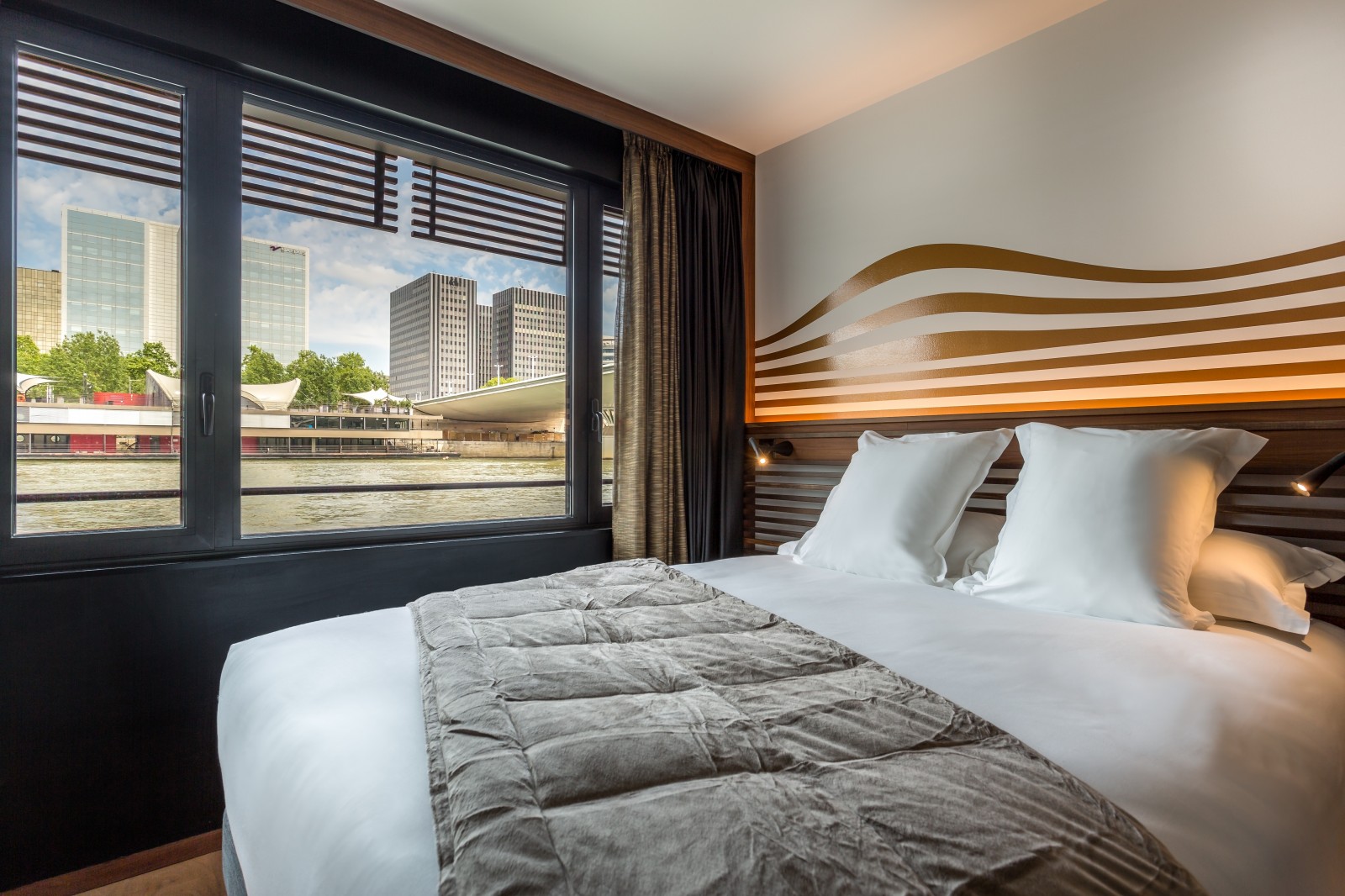 Photo Découvrez OFF Paris Seine, le premier hôtel flottant de Paris 9