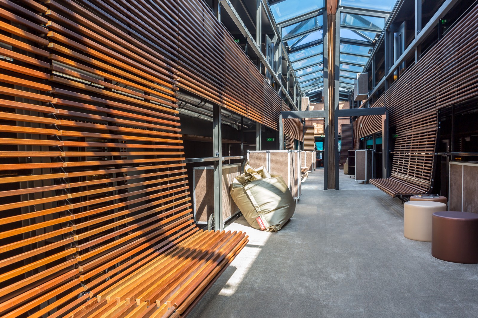 Photo Découvrez OFF Paris Seine, le premier hôtel flottant de Paris 11