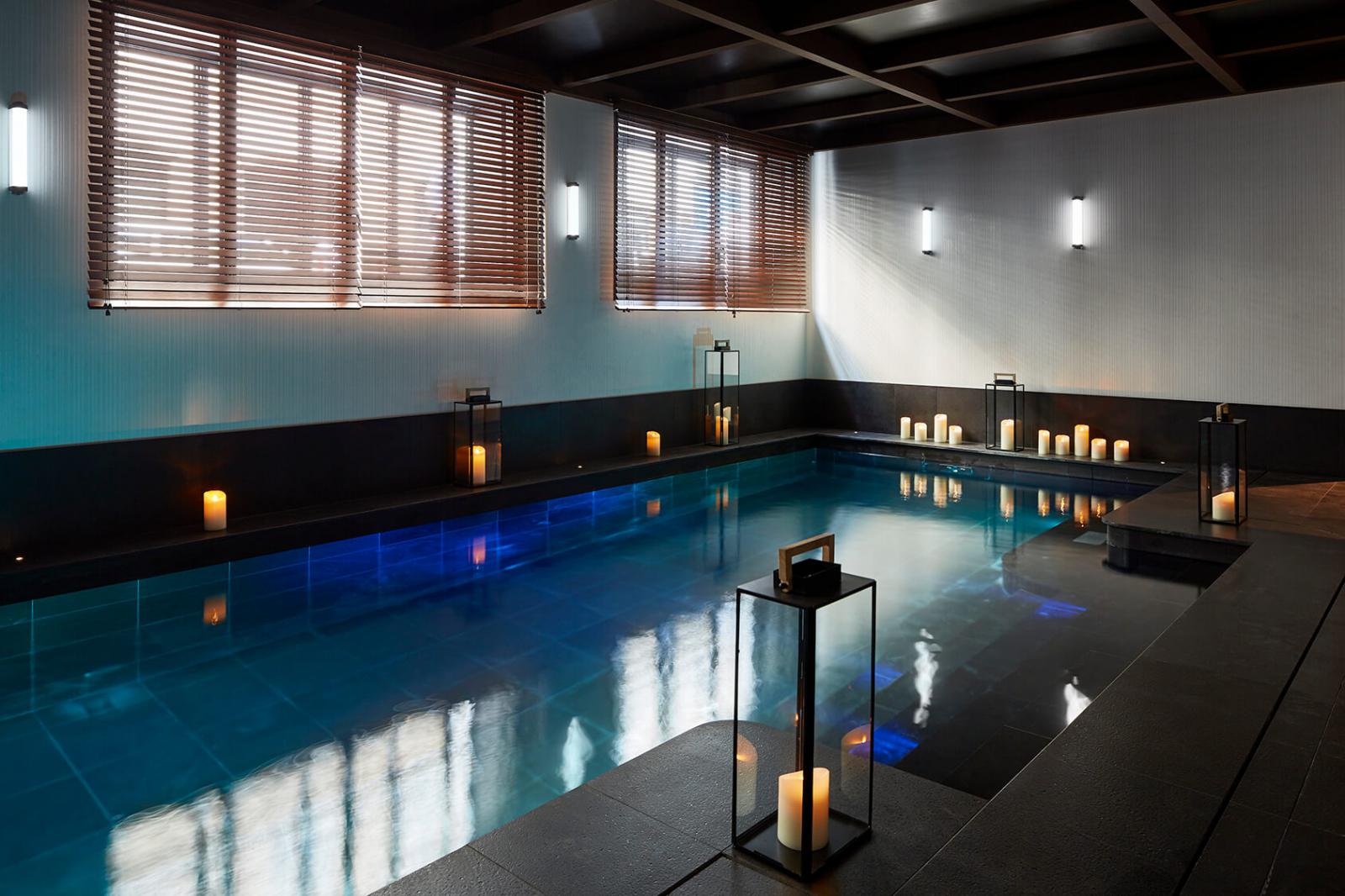 Le Roch Hotel Spa Piscine 39173 1600 900 Auto