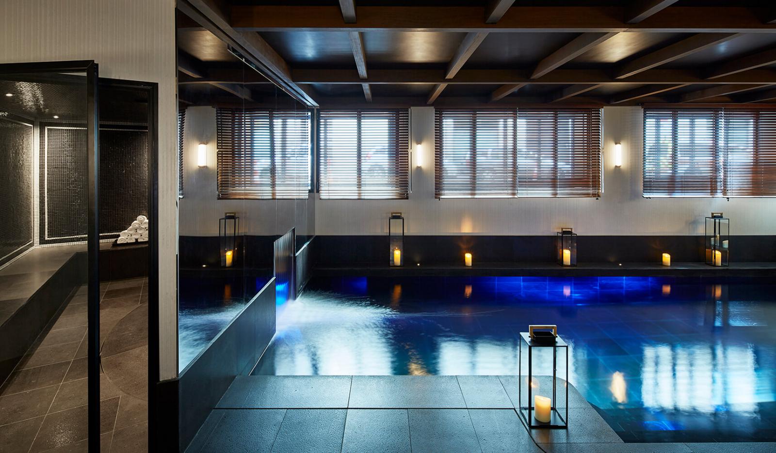 Le Roch Hotel Spa Piscine Spa 53022 1600 900 Auto