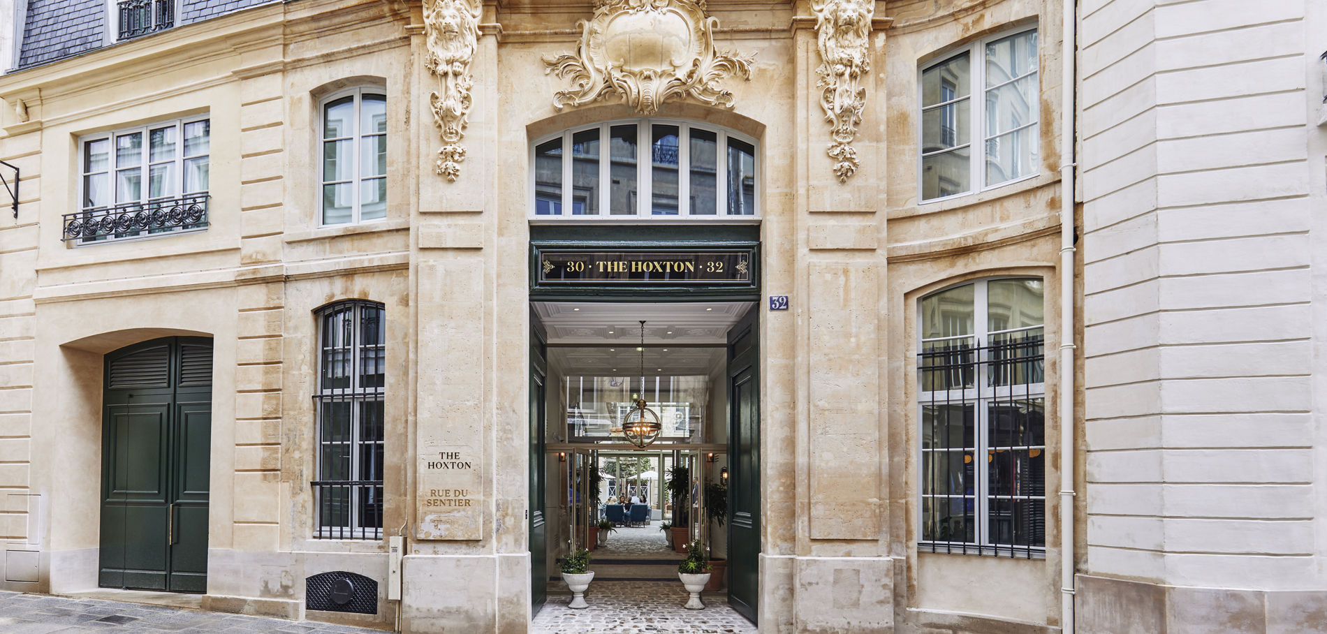 La Facade Exact1900x908 L