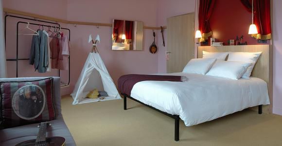 MOB HOTEL Paris Les Puces