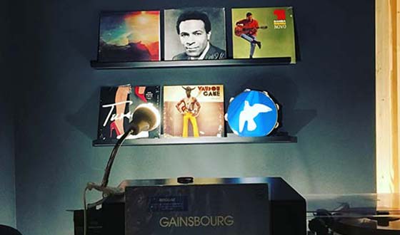 MOB HOTEL Paris Les Puces