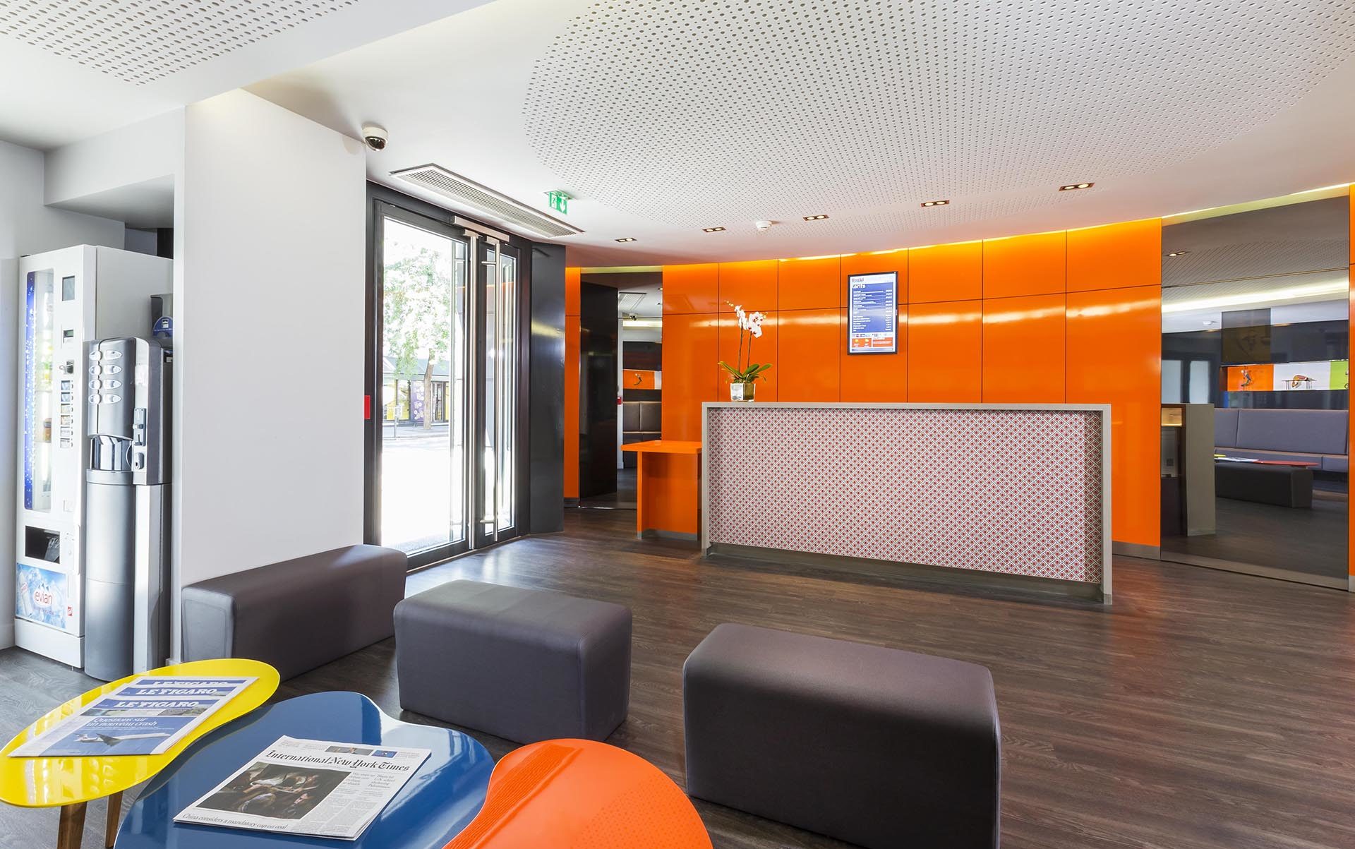 Libertel Canal Saint Martin