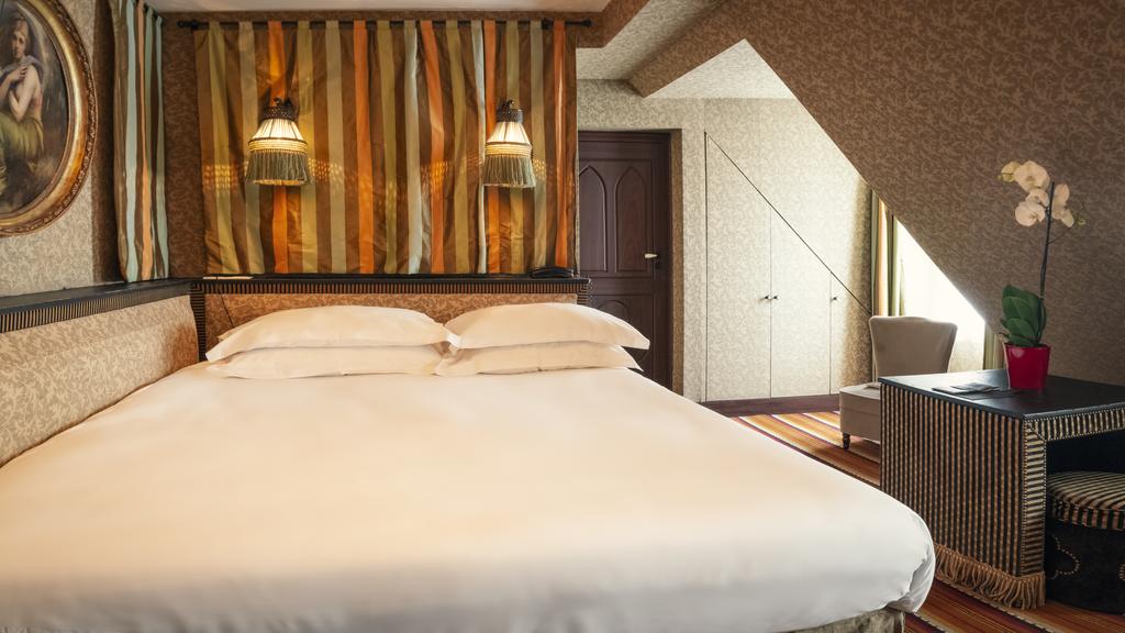 Hôtel Bourg Tibourg