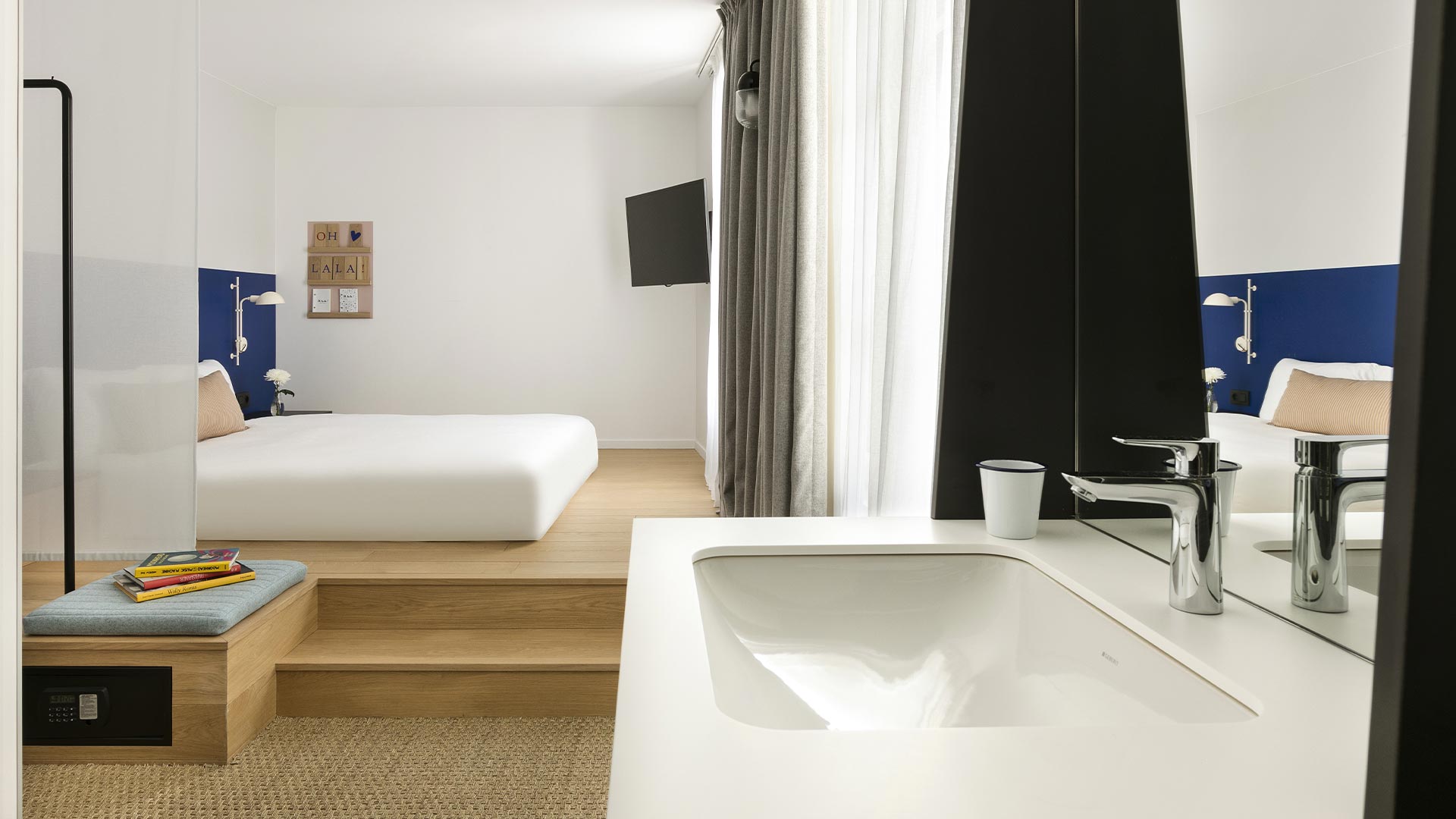 Oh la la ! Hotel Bar Paris Bastille