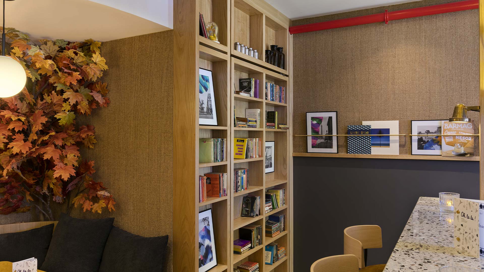 Oh la la ! Hotel Bar Paris Bastille