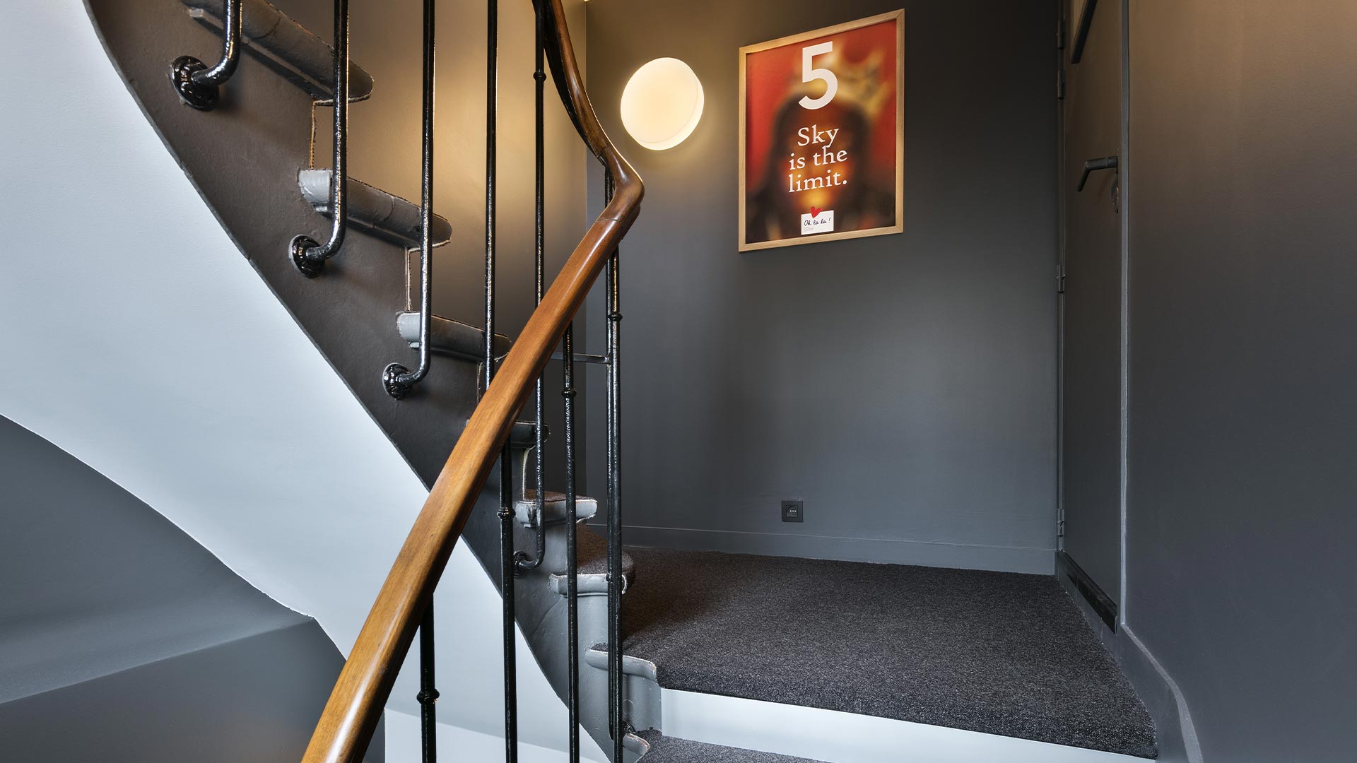 Oh la la ! Hotel Bar Paris Bastille