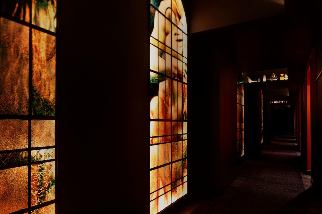 Photo Hôtel Sinner : l'hôtel sulfureux du Marais 13