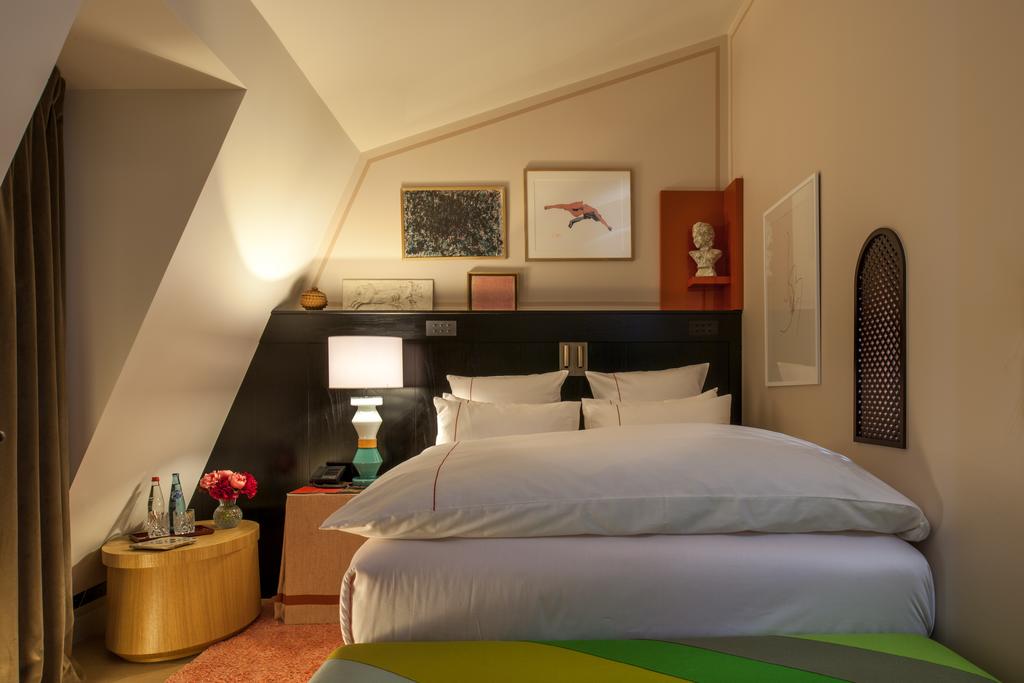 Photo Hôtel Sinner : l'hôtel sulfureux du Marais 6
