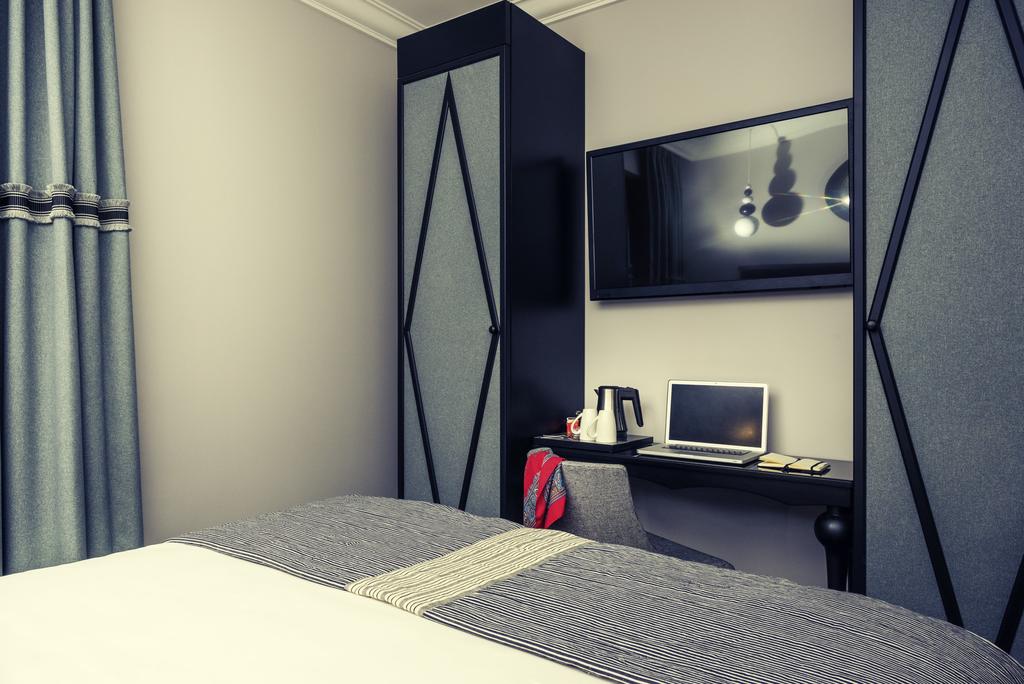 Mercure Paris Arc de Triomphe Wagram