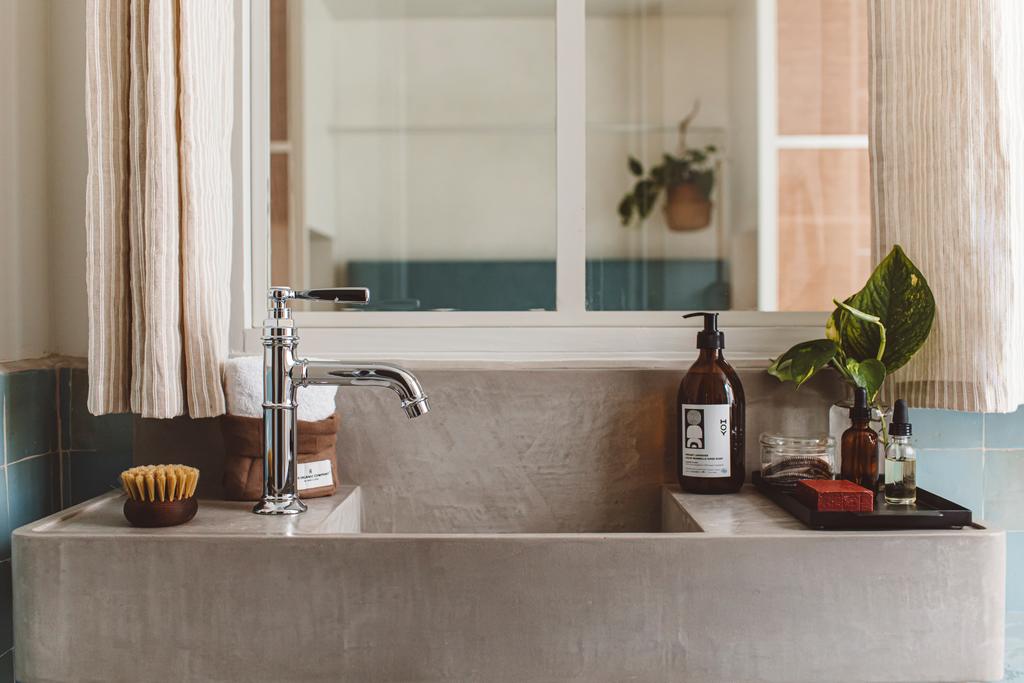 HOY Paris - Yoga Hotel