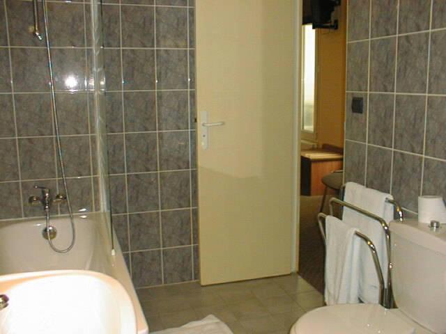 Hôtel Ferney République