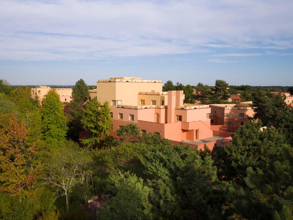 Disney's Hotel Santa Fe®