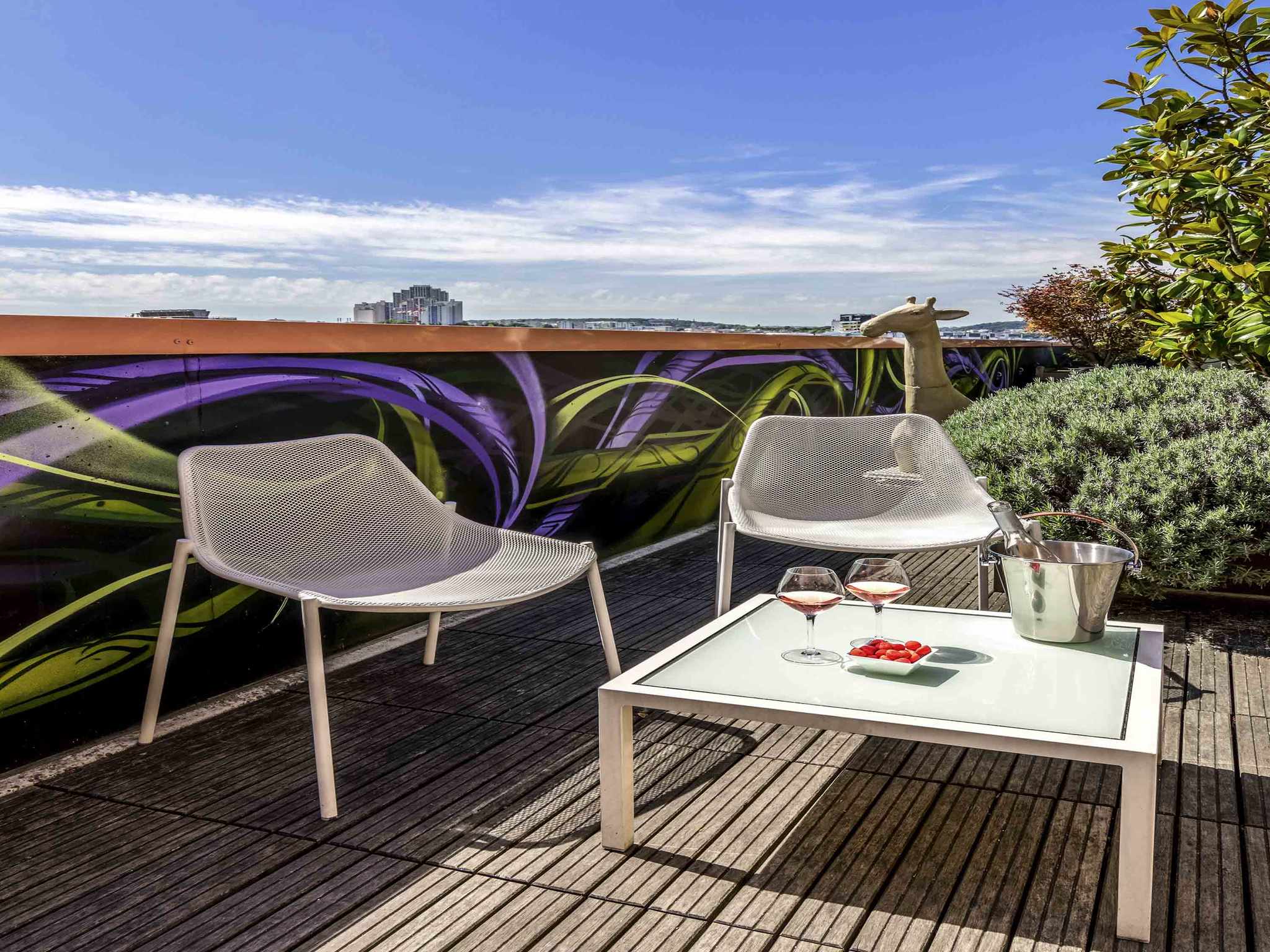 Novotel Suites Paris Issy les Moulineaux