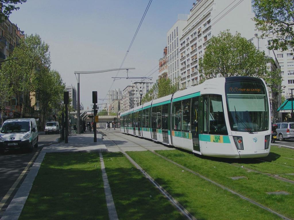 ibis Orly Chevilly Tram 7