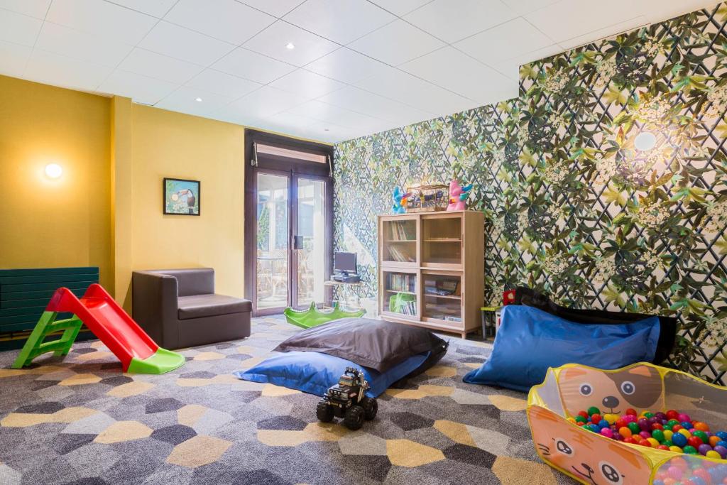 Best Western Hôtel Grand Parc Marne La Vallée