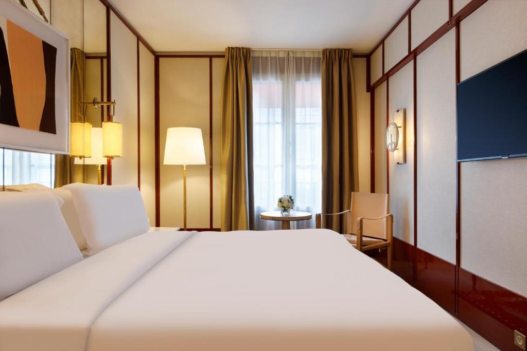 Le Belgrand Hotel Paris Champs Elysees, Tapestry Collection By Hilton