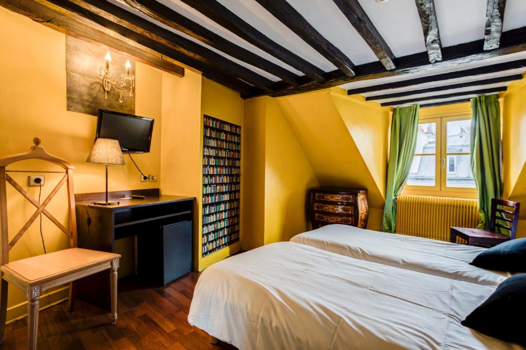 Absolute Hotel Paris République